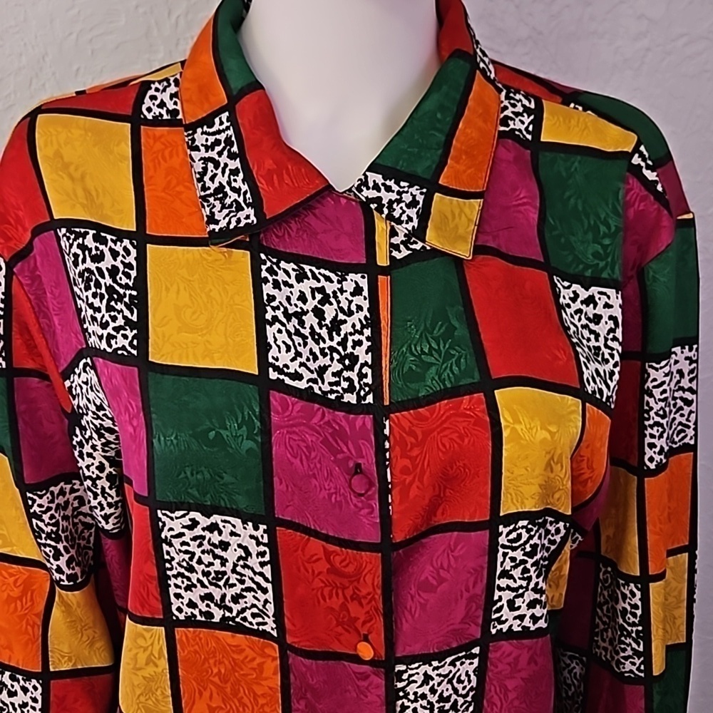 LAURA & JAYNE Colorful Satin Checkerboard Leopard Print Button Down Shirt - Picture 4 of 6